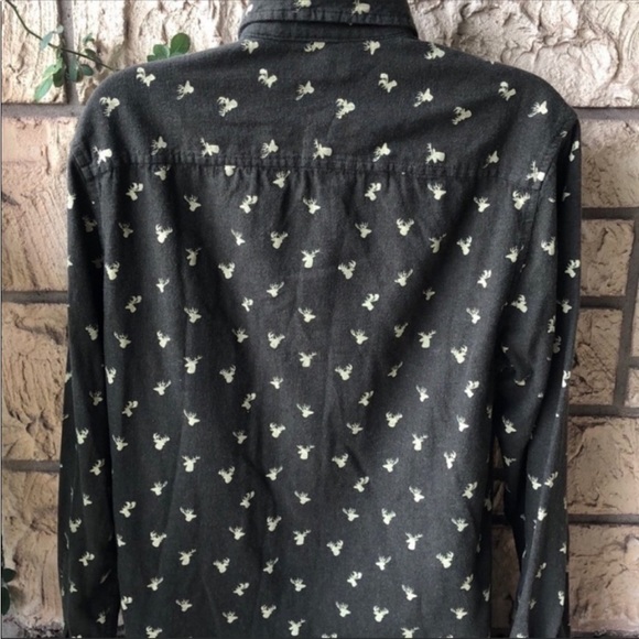 Arizona Jeans button down flannel deer Top Winter
Size Small - Picture 7 of 9